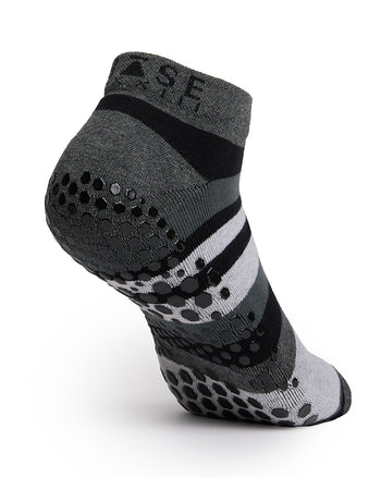 Base33 Low Rise Grip Socks | Socks > Grip | Base33 – ToeSox | Tavi | Vooray