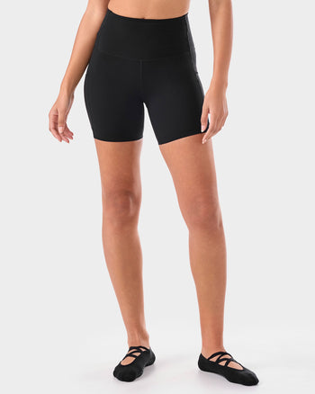 TaviSculpt™ Stash & Dash Biker Short 6" | Bottoms > Biker Shorts | Tavi – ToeSox | Tavi | Vooray