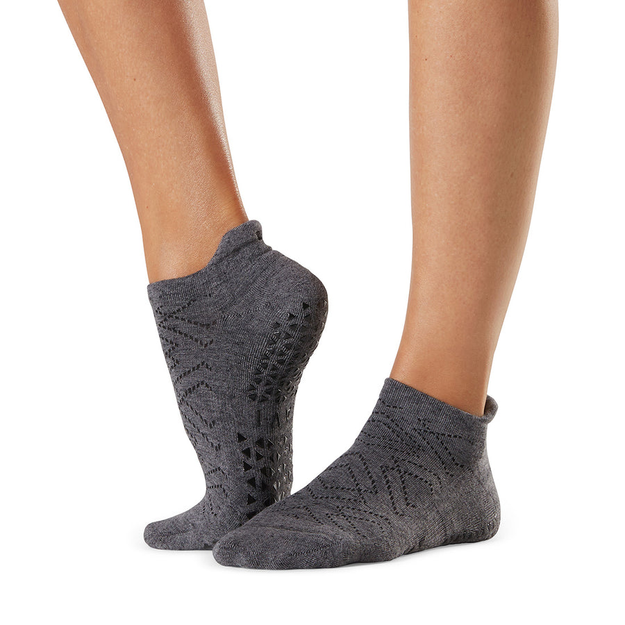 Lola Grip Socks, Pilates Grip Socks, Tavi Noir – ToeSox, Tavi