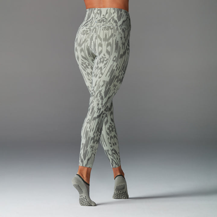 # High Waisted 7/8 Leggings * | Bottoms > Leggings | Tavi – ToeSox | Tavi | Vooray