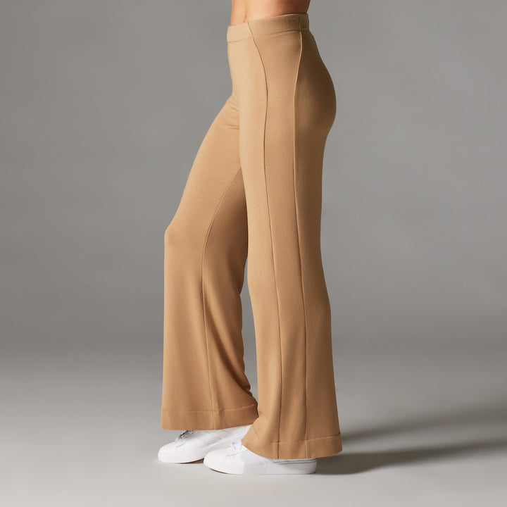 Cozy Luxe Wide Leg Pant | Bottoms > Pants | Tavi – ToeSox | Tavi | Vooray