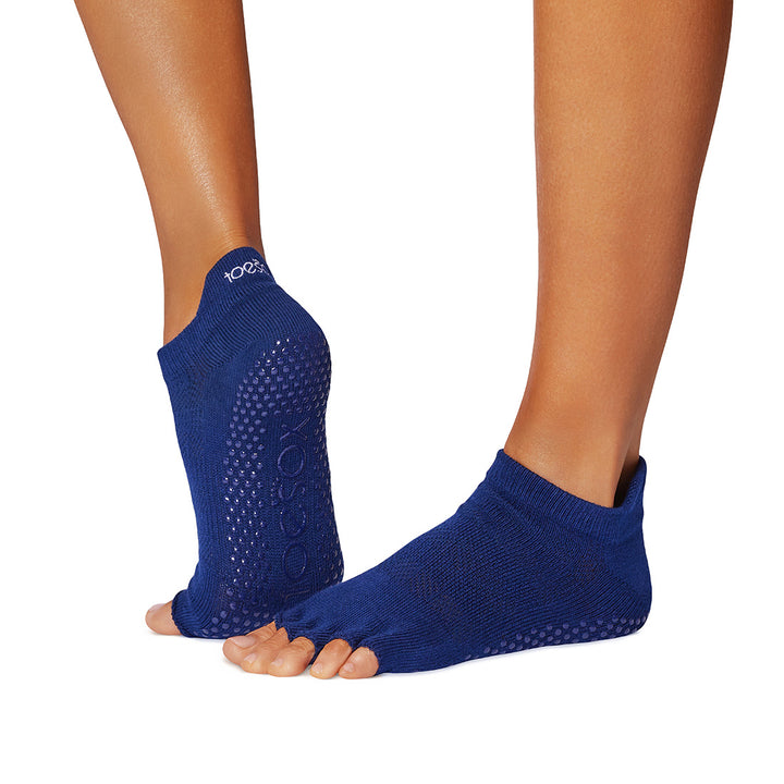 Half Toe Low Rise Grip Socks (Copy) | Socks > Grip | ToeSox – ToeSox | Tavi | Vooray