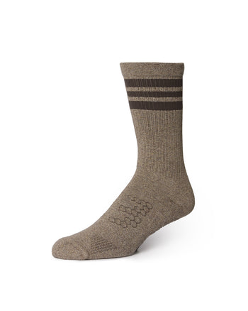 Replying to @chosen4grey Drip or Skip? 💧 1/4 socks + Leg sleeves + Ba
