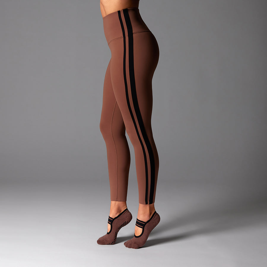$78 T Tahari Women's Black Stretch Ponte Creased Seam Legging