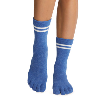 Sock Dreams on X: Love toe socks but don't love all the wacky colors they  come in? We have the perfect thing! Solid Knee High Toe Socks   #toesocks #sockdreams #pdx #kneehigh #