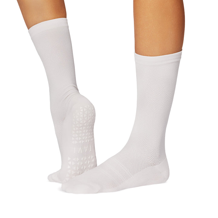 Kai Tec Grip Socks | Socks > Grip | Tavi – ToeSox | Tavi | Vooray