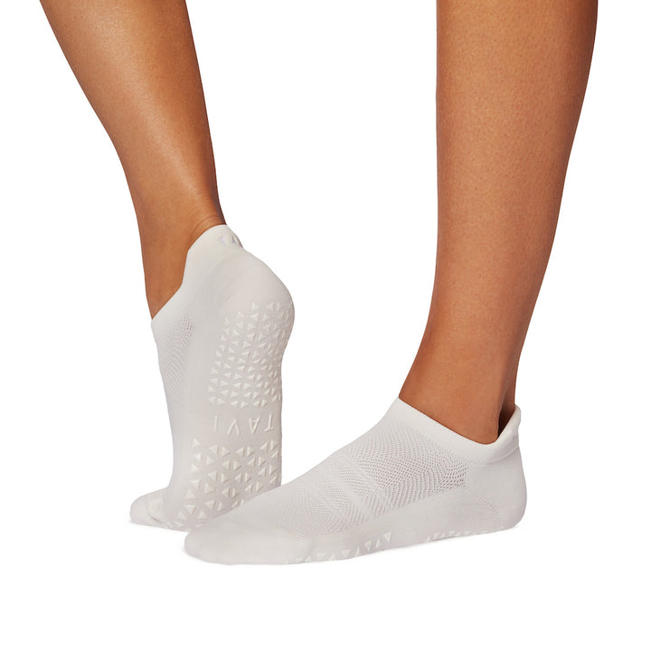 Tavi D2 socks 2025 (GRIN) | | Tavi – ToeSox | Tavi | Vooray