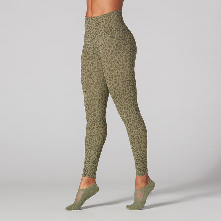 # High Waisted 7/8 Leggings * | Bottoms > Leggings | Tavi – ToeSox | Tavi | Vooray