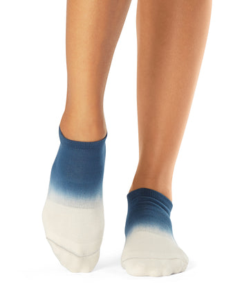 # Savvy Grip Socks | Socks > Grip | Tavi – ToeSox | Tavi | Vooray