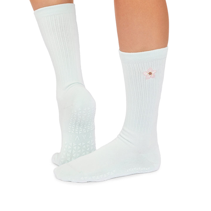 Kai Grip Socks | Socks > Grip | Tavi – ToeSox | Tavi | Vooray