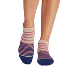 Savvy Grip Socks | Socks > Grip | Tavi – ToeSox | Tavi | Vooray