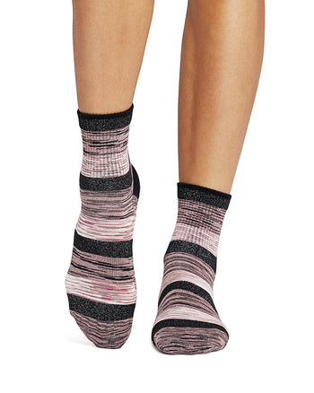 Aria Grip Socks | Socks > Grip | Tavi – ToeSox | Tavi | Vooray