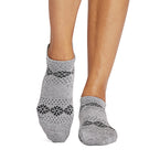 Savvy Grip Socks | Socks > Grip | Tavi – ToeSox | Tavi | Vooray