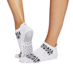 Savvy Grip Socks | Socks > Grip | Tavi – ToeSox | Tavi | Vooray