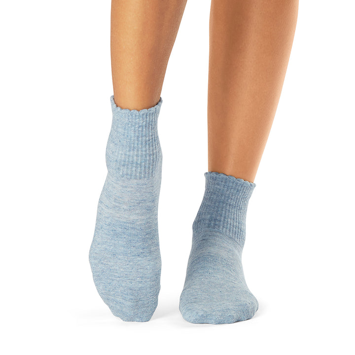 # Aria Grip Socks * | Socks > Grip | Tavi – ToeSox | Tavi | Vooray