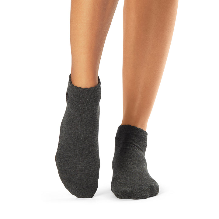 Savvy Grip Socks * | Socks > Grip | Tavi – ToeSox | Tavi | Vooray