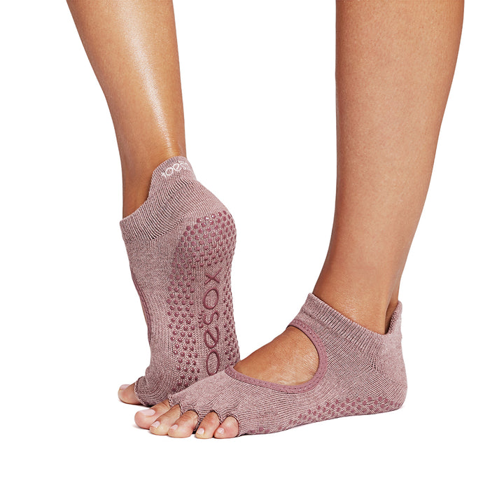 TOESOX Grip Socks (GRIN) | | ToeSox – ToeSox | Tavi | Vooray