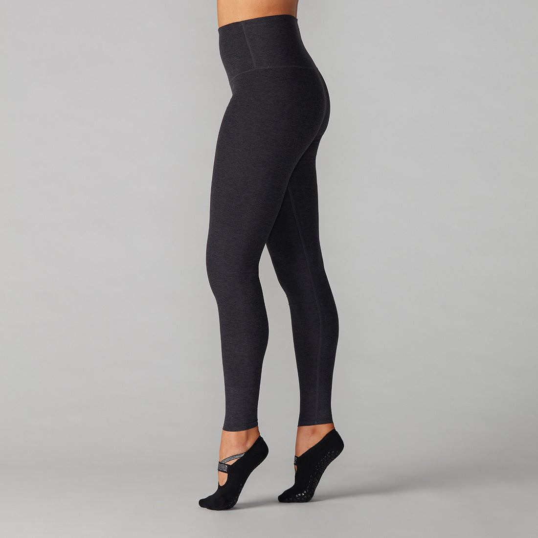 Buy Women Essential melange Leggings Grey Online at Fuaark | Shop Grey  Leggings – FUAARK