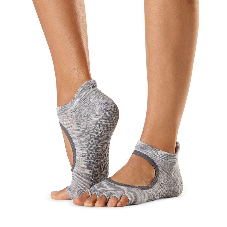 Half Toe Bellarina in Serene Grip Socks - ToeSox - Mad-HQ