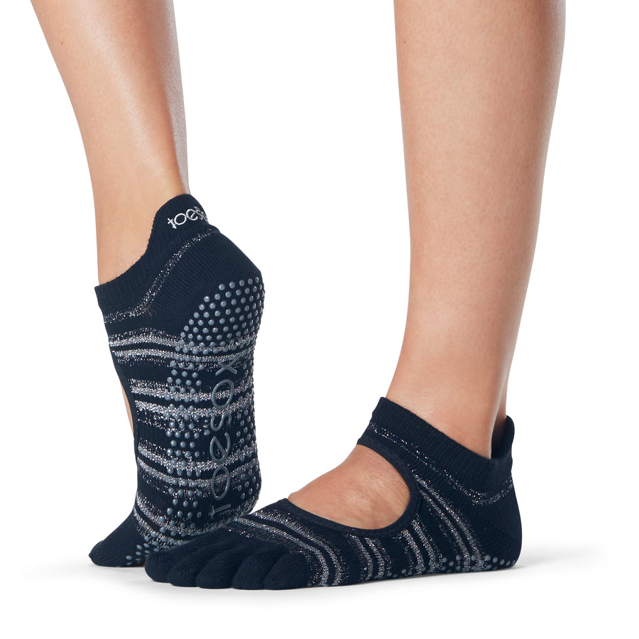 toesox Women's Bellarina Half Toe Grip Socks, Multi Pack - Non
