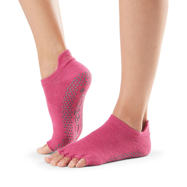 # Half Toe Low Rise Grip Socks * | Socks > Grip | ToeSox – ToeSox | Tavi | Vooray